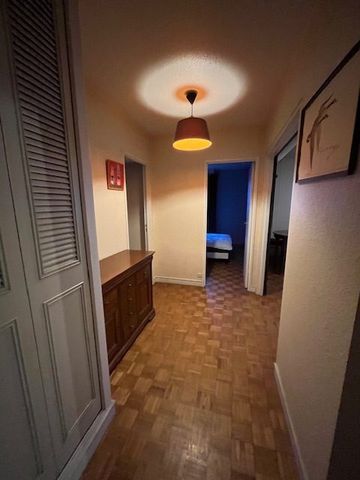 Location Appartement 2 pièces 55m² IVRY SUR SEINE 94200 - Photo 5