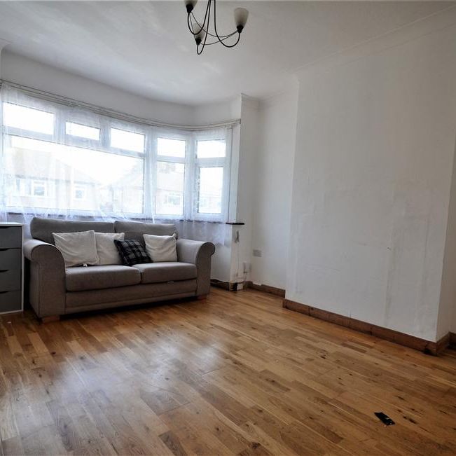 2 bedroom maisonette to rent - Photo 1