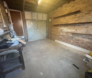 2 bedroom bungalow to rent - Photo 1