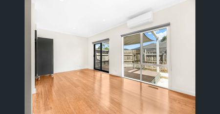 Character Two-Bedroom! - Photo 4