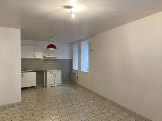 Location maison 4 pièces, 82.86m², Fontenay-le-Comte - Photo 1