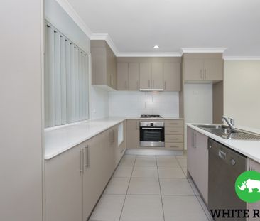 22B Allwood Street, Chifley ACT 2606 - Townhouse For Rent | Domain - Photo 2