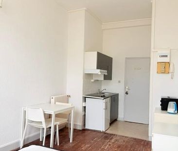Location Appartement 1 pièce 17m² BORDEAUX 33000 - Photo 4