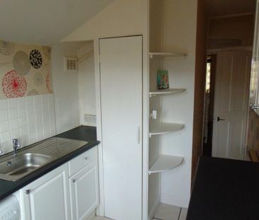 1 bedroom flat to rent - Photo 4