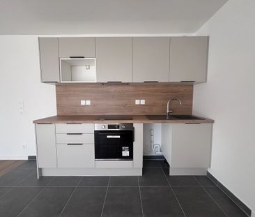 Location Appartement 2 pièces 45m² RUEIL MALMAISON 92500 - Photo 4