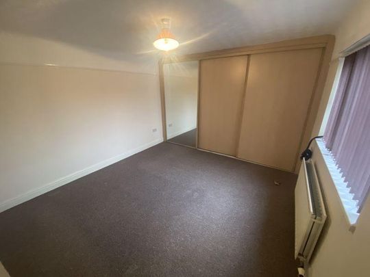 3 bedroom property to rent - Photo 1