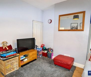 2 bedroom House To Let - Photo 1