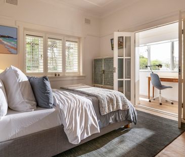 Timeless Family Classic in Randwick North Cul-de-Sac - Photo 4