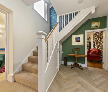 5 bedroom detached house to rent - Photo 3