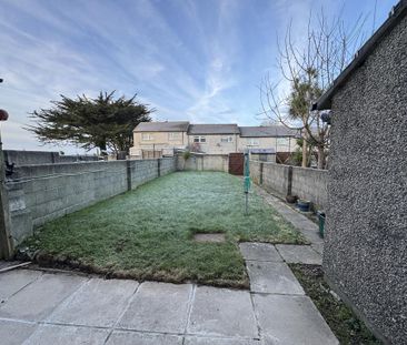 3 bedroom terraced house to rent - Photo 5