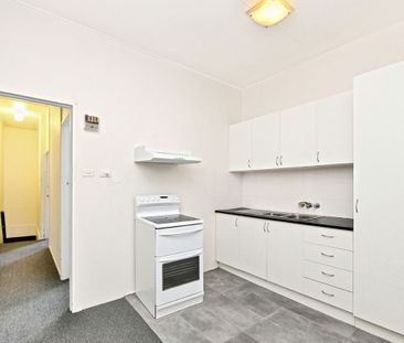 Prime Village Position - Entry Via Smith St Rear Lane - Photo 2