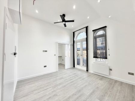 Studio to rent - Photo 3