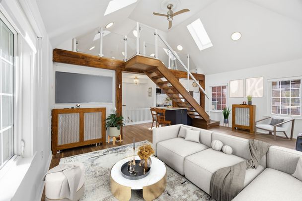 For Lease - 34 High Park Boulevard, Toronto, Ontario - Photo 1