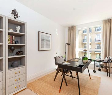 A luxury three bedroom apartment with riverside views. - Photo 3