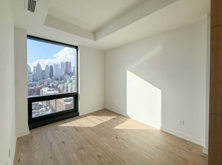 For Lease - 35 Parliament Street Unit# 2106, Toronto, Ontario - Photo 4