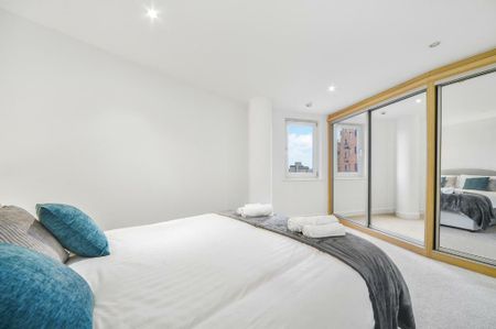 2 bedroom flat to rent - Photo 4