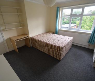 4 bedroom house to rent - Photo 1