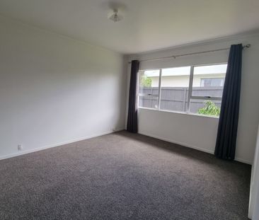 CENTRAL KERIKERI LIVING WITH FLEXIBLE LAYOUT - Photo 2