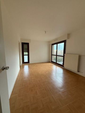 Location Appartement 2 pièces 54m² - Photo 2