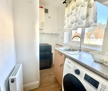 Studio to rent - Photo 3