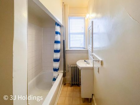 Apartment for rent in Regina - Photo 5