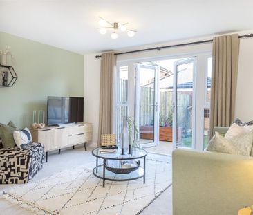 3 bedroom semi-detached house to rent - Photo 2