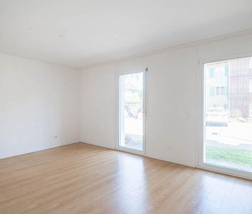 Grosszügige 3.5-Zimmer-Wohnung in Feuerthalen! - Photo 2