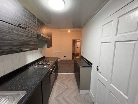 Cooper Street, Widnes, Cheshire, WA8 - Photo 2