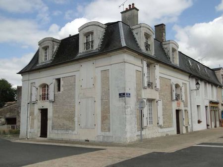 Appartement à louer centre de Couhé - Photo 2