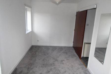 1 bedroom terraced house to rent - Photo 3