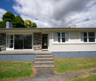 Charming Family Home with Spacious Yard - Photo 1