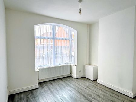 3 bedroom house to rent - Photo 4