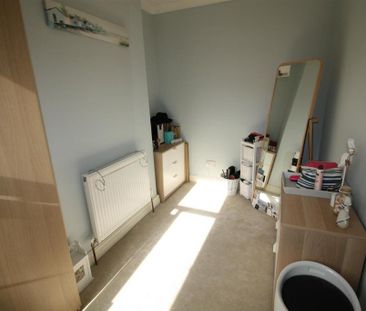 3 bedroom private hall to rent - Photo 5