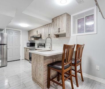 For Lease - 1053 Orenda Street, Pickering, Ontario - Photo 5