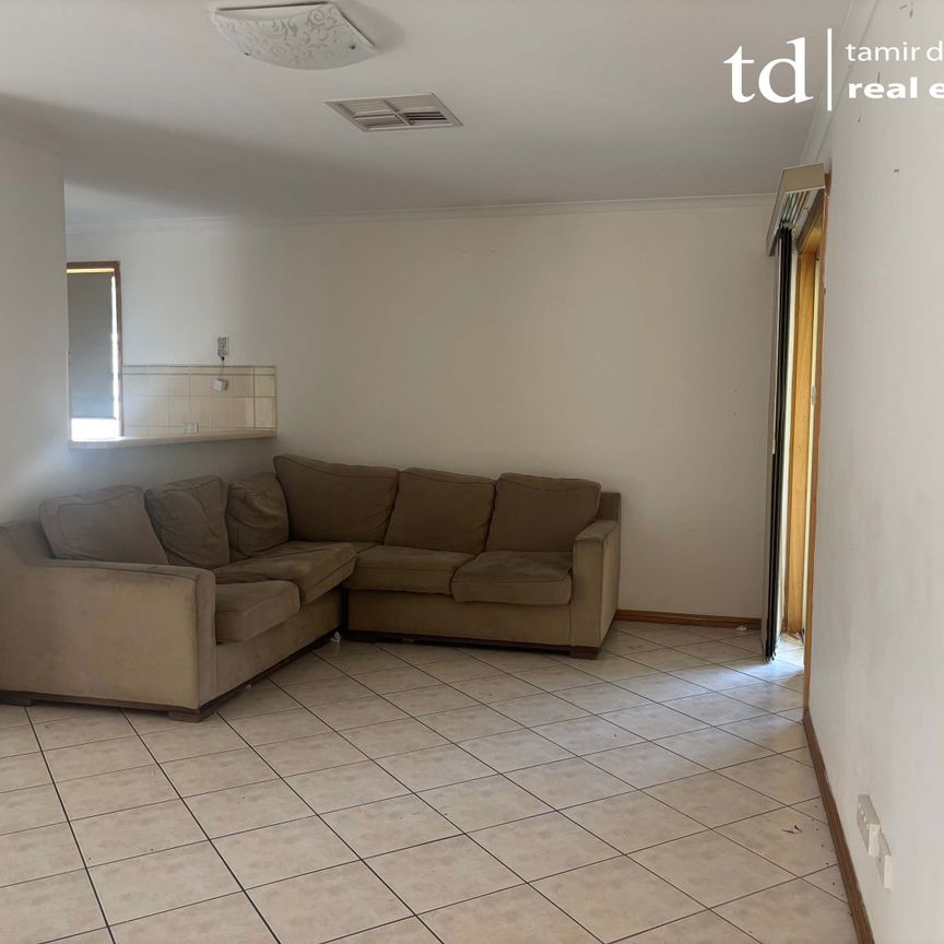 9 Wilsen Terrace, Pooraka SA 5095 - House For Rent - $615 | Domain - Photo 1