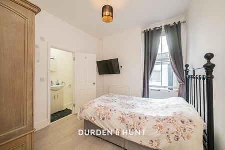 Station Road, Chingford - Photo 5