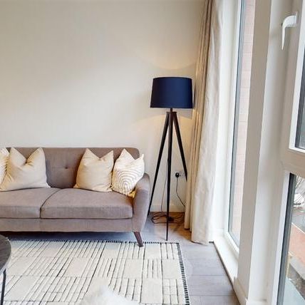 1 bedroom flat to rent - Photo 1