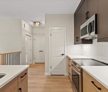 For Lease - 2 Pipers Green Court Unit# 3, Kitchener, Ontario - Photo 4