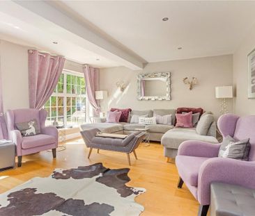 5 bedroom detached house to rent - Photo 2