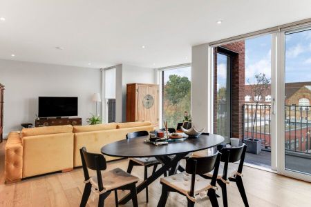 2 Bedroom Apartment To Let - Photo 2