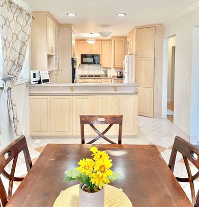 For Lease - 7094 Casey Street, Niagara Falls, Ontario - Photo 1