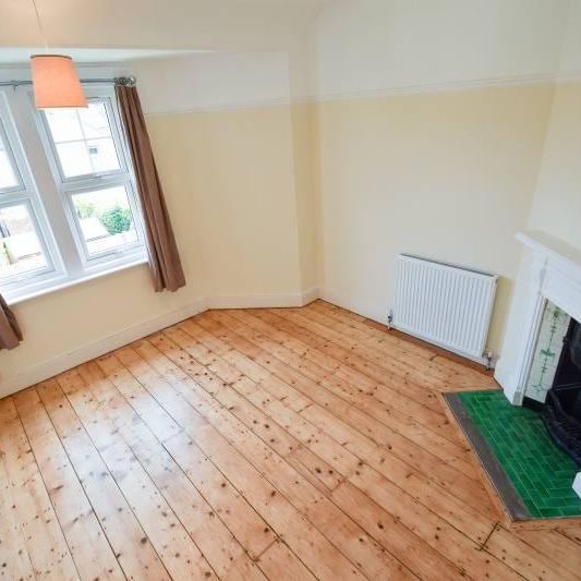 4 bedroom semi-detached house to rent - Photo 1