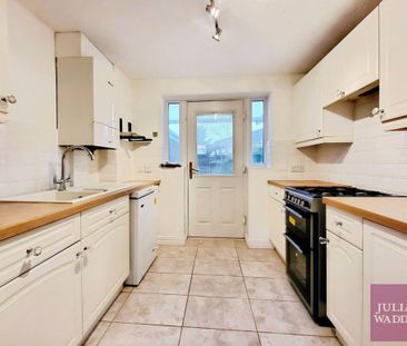 3 bedroom detached house to rent - Photo 1