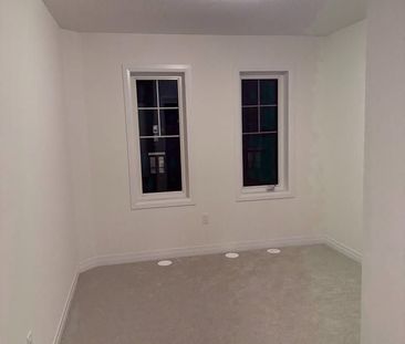 For Lease - 66 Pogie Drive, Welland, Ontario - Photo 4