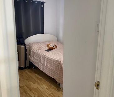 4 ET DEMI DISPONIBLE IMMÉDIATEMENT - Photo 1