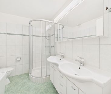 Gemütliches 5.5-Zimmer Einfamilienhaus in Aesch, Kanton ZH - Photo 4