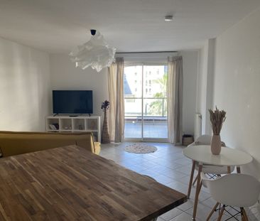 À louer – T2 55 m² avec terrasse et parking – Port Marianne - Photo 2