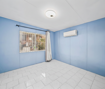 1 Bedroom Studio in Rare Bonnyrigg Location - Photo 3