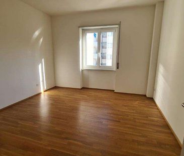 CHIASSO CENTRO: APPARTAMENTI RINNOVATI DA 2.5 A 4.5 LOC. - Foto 1