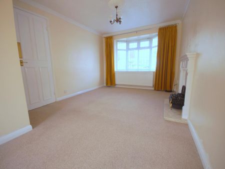 3 bedroom detached house to rent - Photo 2